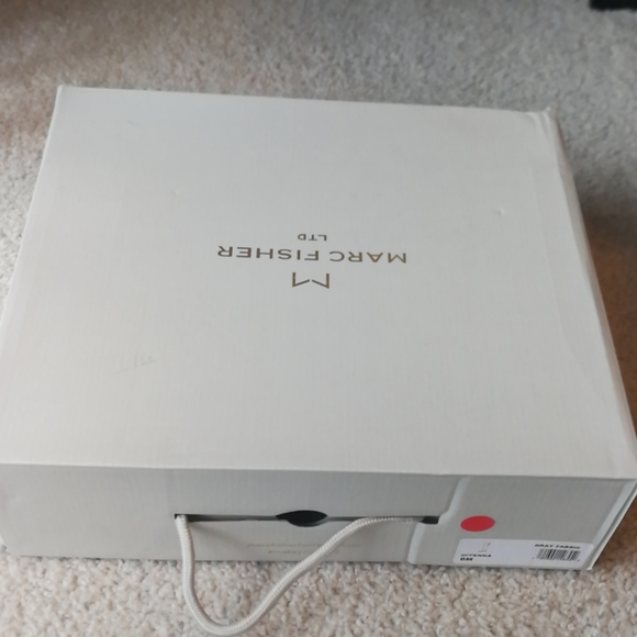 NWT Marc Fisher yenna over the knee boots 6 - Picture 11 of 11